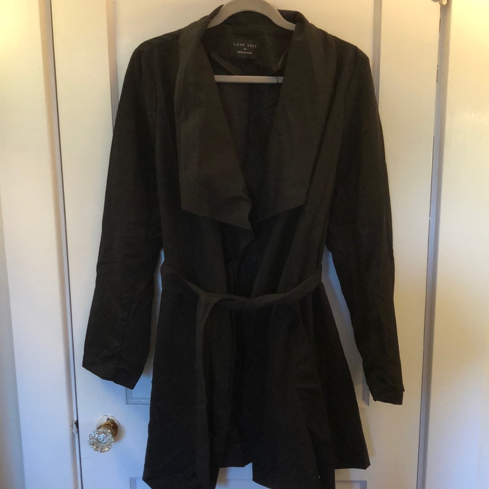 Black Belted Trench by Love Tree 2x (14-16)